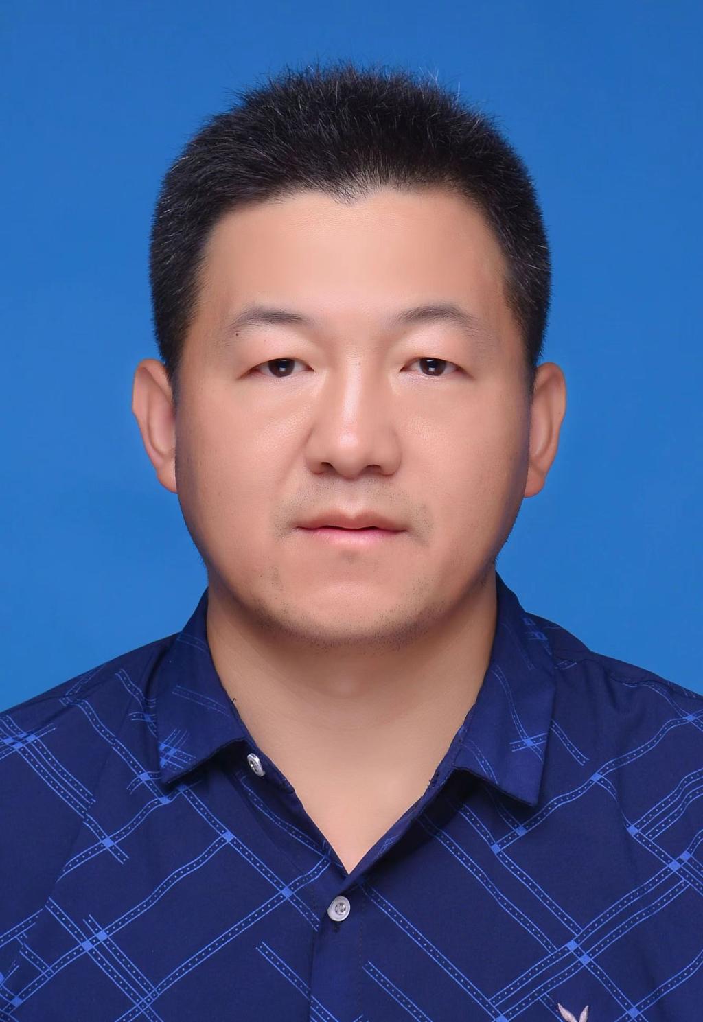 马小平