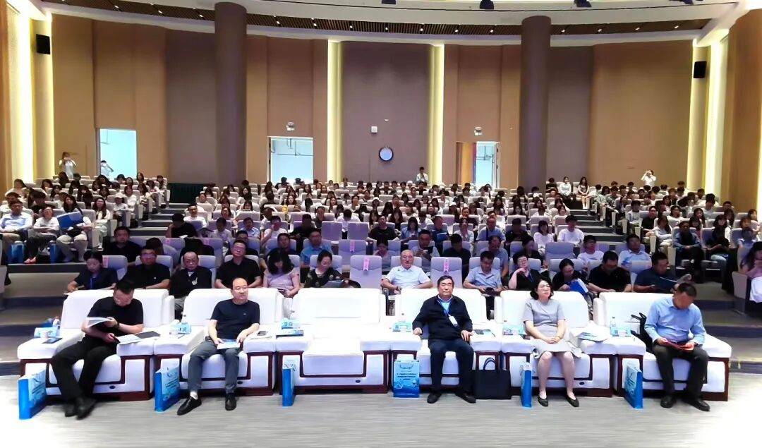 智赋物流 产教融合——交通运输学院受邀参加省物流业高质量发展产学研论坛
