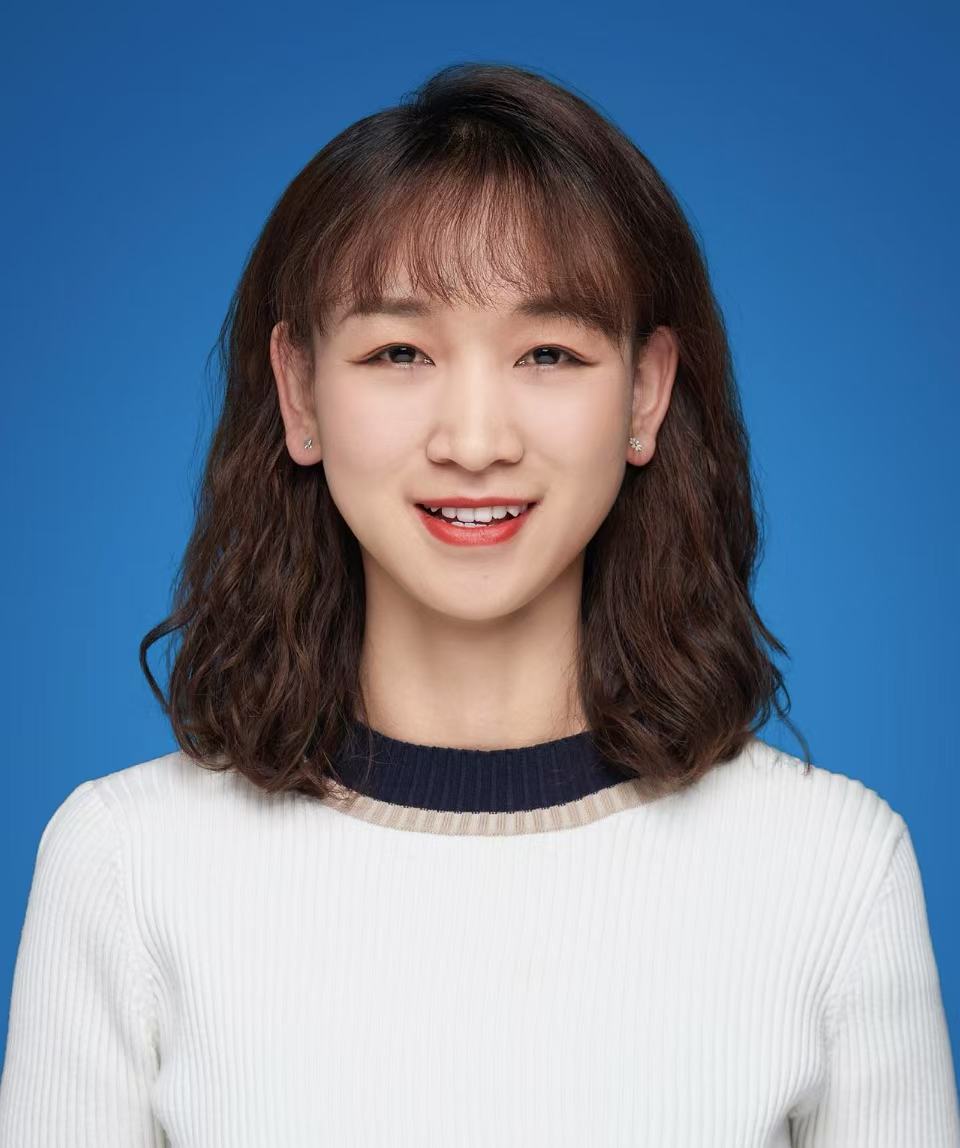 教师：李彩弟