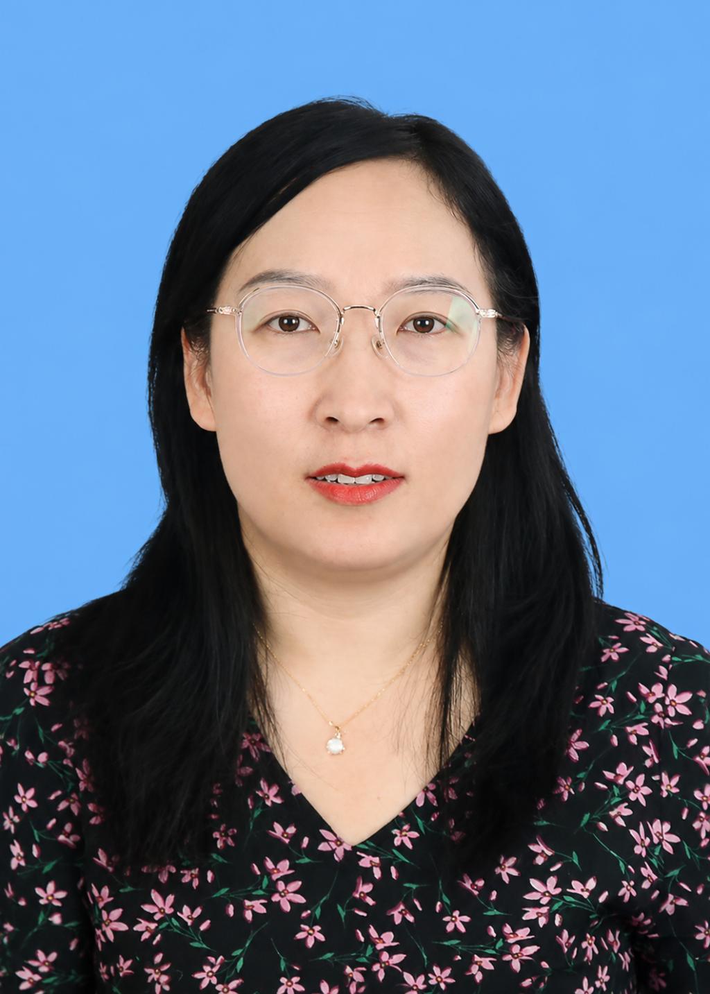 何婷婷