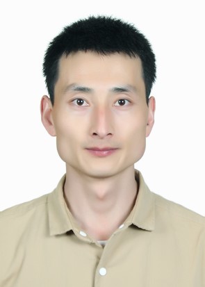 教师：罗自良