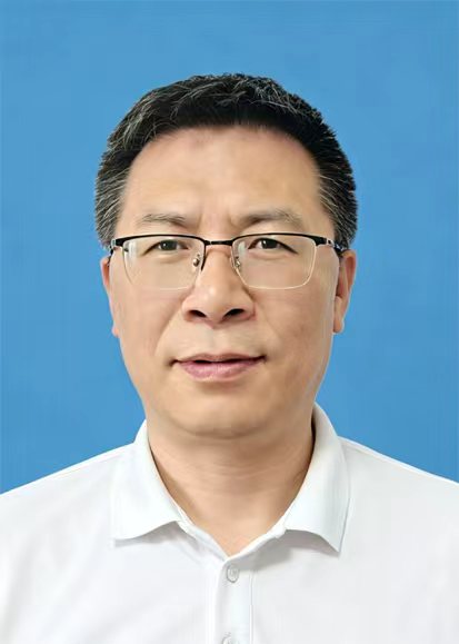 雒晓兵（交通设备与控制工程教研室主任）